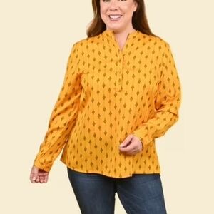 Tamsy‎ blouse Size XL mustard yellow with black geometric,  Henley long s…
